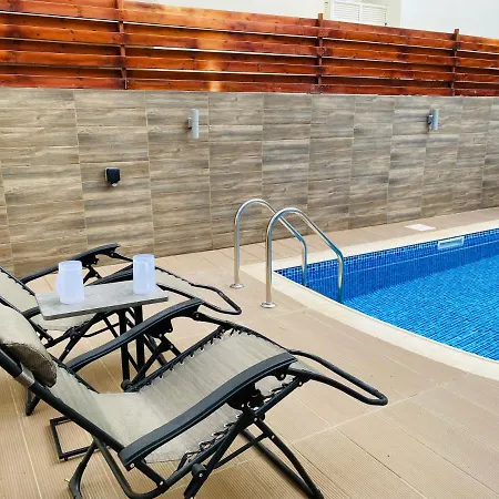 Gaia - 4 Bedroom House In Larnaca Exterior photo